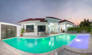 บ้านรมณ์ดี 4 พูลวิลล่า