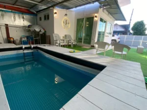 ลัคกี้โฮมพูลวิลล่า